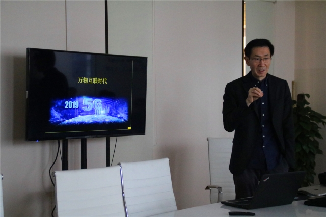 0638太阳集团官网工业设计专业携手德国设计师交流