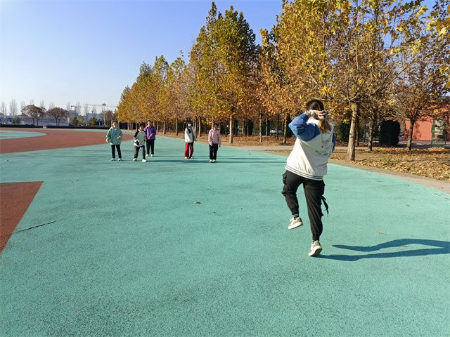 【完满团支部】秋日运动 反应与灵活的结合——0638太阳集团官网通信2101班完满团支部活动