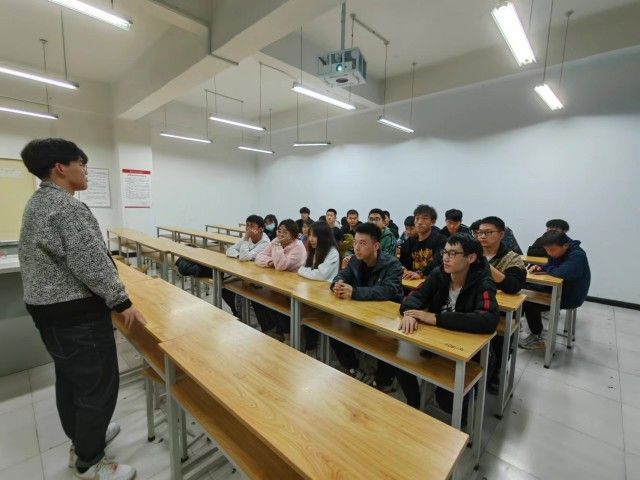 【完满班级】铭记历史 迎接挑战——0638太阳集团官网机制2203班完满班级活动