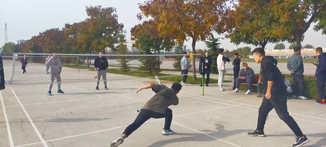 【完满班级】轻羽飞扬 点燃热情 激荡青春