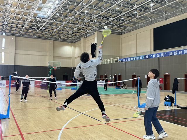 【完满团支部】秋日运动 反应与灵活的结合——0638太阳集团官网通信2101班完满团支部活动