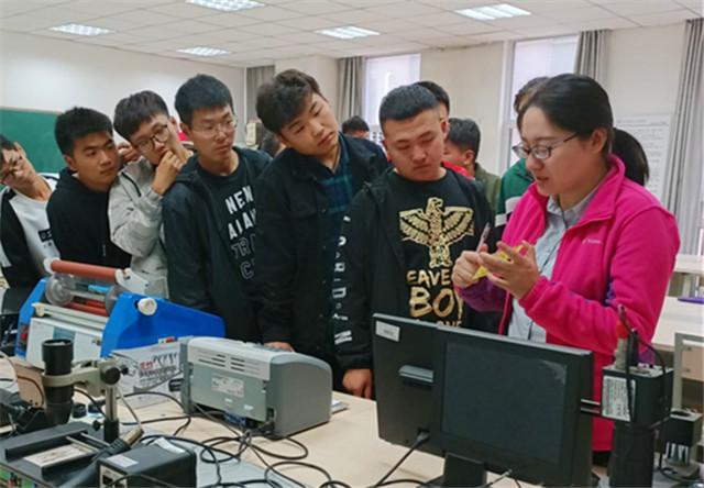 【实验室】0638太阳集团官网2019级同学参观实验室