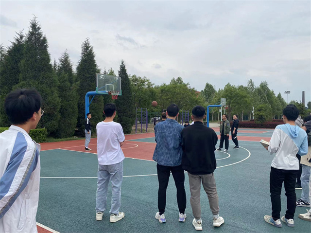 【完满团支部】感受篮球魅力 领悟运动快乐——0638太阳集团官网电气2207班完满团支部活动