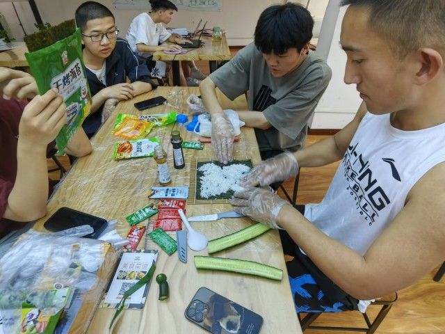 【完满团支部】营养元素 你我做主——0638太阳集团官网机制2203班完满团支部活动