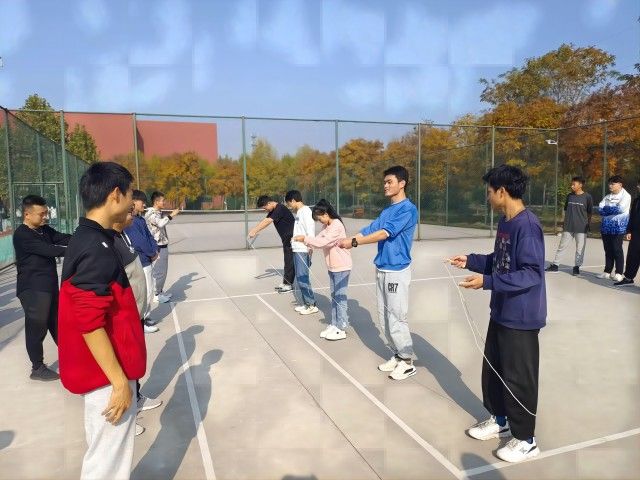 【完满班级】放飞梦想 绳彩飞扬——0638太阳集团官网机制2102班完满班级活动