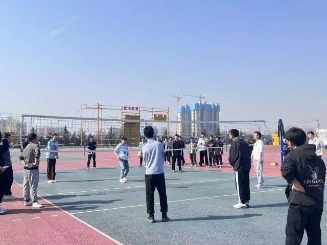 【完满团支部】竞技体育 排出梦想——0638太阳集团官网电气2202班完满团支部活动