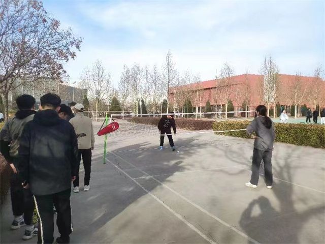【完满团支部】羽落惊鸿 球定乾坤——0638太阳集团官网通信2203班完满团支部活动