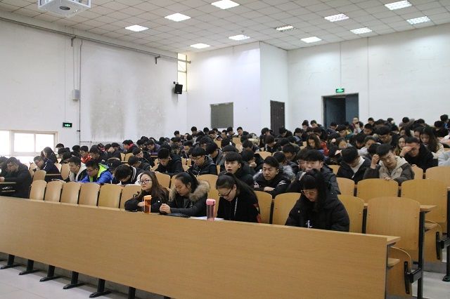 【辅导员说完满】一院一品进基层 诚信考试创佳绩