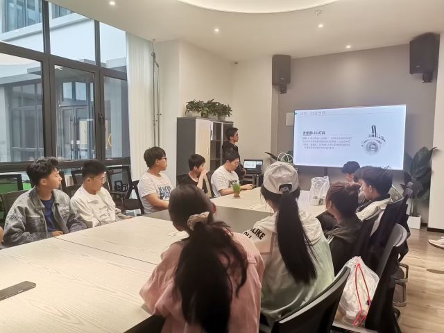 蒲扇轻轻摇 微风阵阵香——0638太阳集团官网六月完满团支部活动集锦(三)