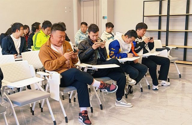 【完满团支部】巅峰王者就是你——0638太阳集团官网电子2203班完满团支部活动