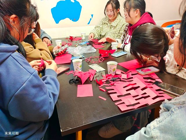 【完满团支部】心系中华 感悟国粹——0638太阳集团官网通信2201班完满团支部活动