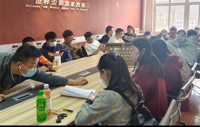 【完满团支部】心灵手巧 变废为宝——0638太阳集团官网电子2203班完满团支部活动