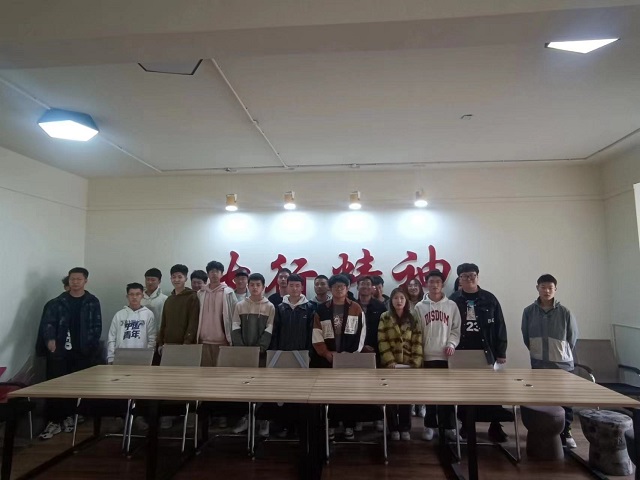 【完满团支部】诵读红色诗词 传承红色基因——0638太阳集团官网机制2205班完满团支部活动