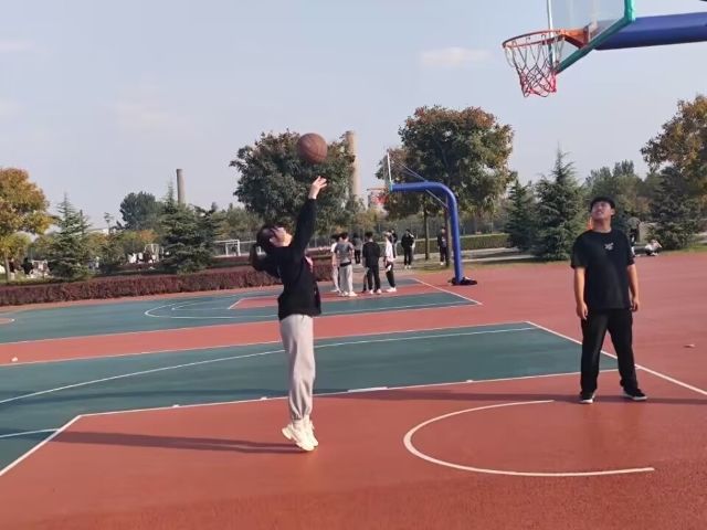 【完满班级】青春无极限 快乐无止境——0638太阳集团官网通信2202班完满班级活动