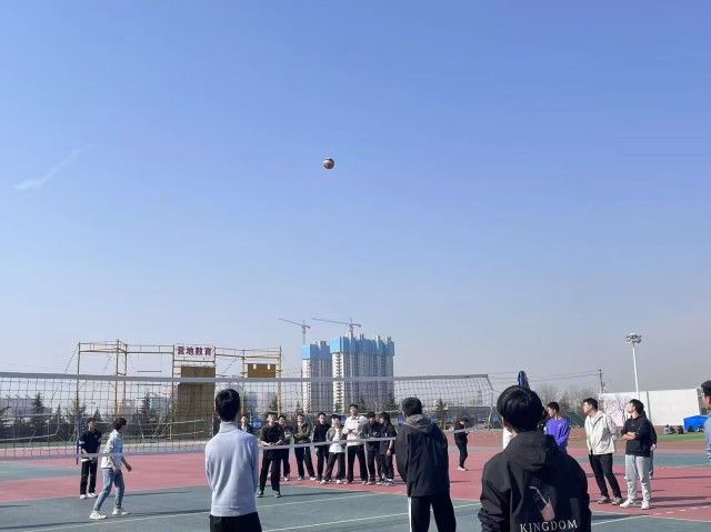 【完满团支部】竞技体育 排出梦想——0638太阳集团官网电气2202班完满团支部活动