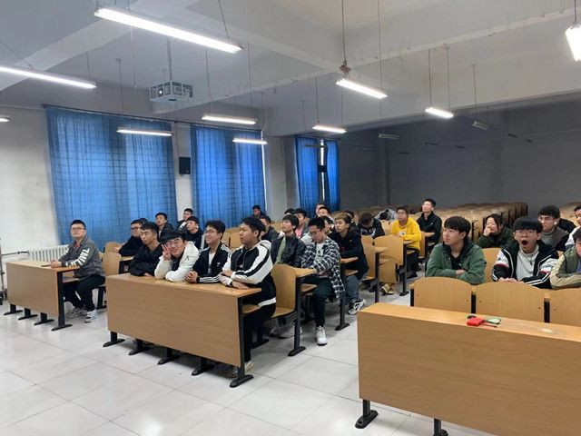 【完满班级】“闻歌起舞”