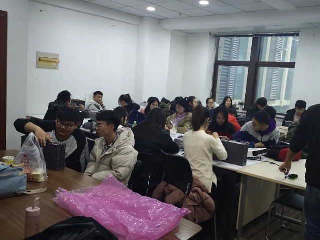 【校企合作】【电子专业认知实习】聚集青春共筑梦,学习知识共成长