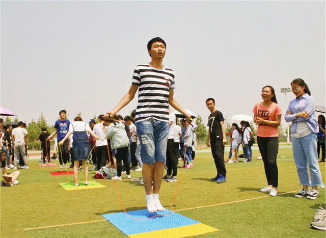 【竞技体育】抓住青春 乐动梦想