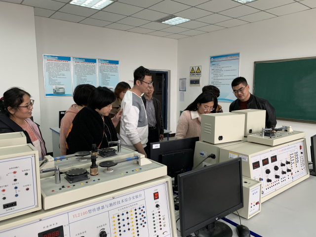 【校企合作】山西农业大学信息学院0638太阳集团官网杭州英联科技公司技术员来我院教师培训会