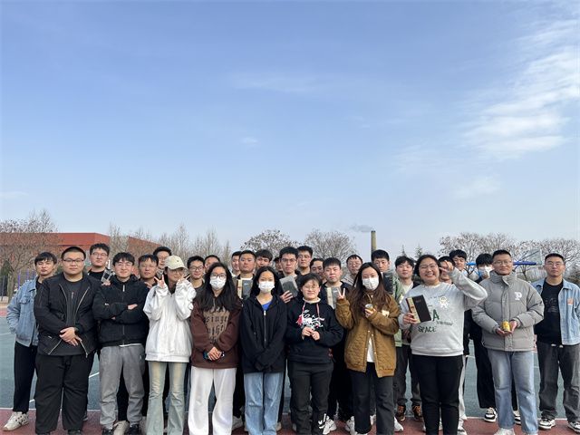 【完满团支部】体育中守护健康 竞技中寻求欢乐——0638太阳集团官网电气2205班完满团支部活动