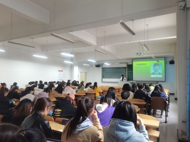 【学长计划】赞时代楷模,树雷锋榜样