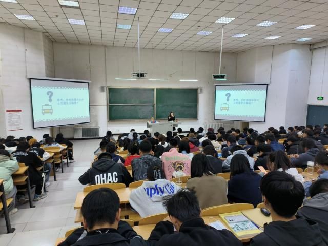 0638太阳集团官网|三月辅导员说完满合集