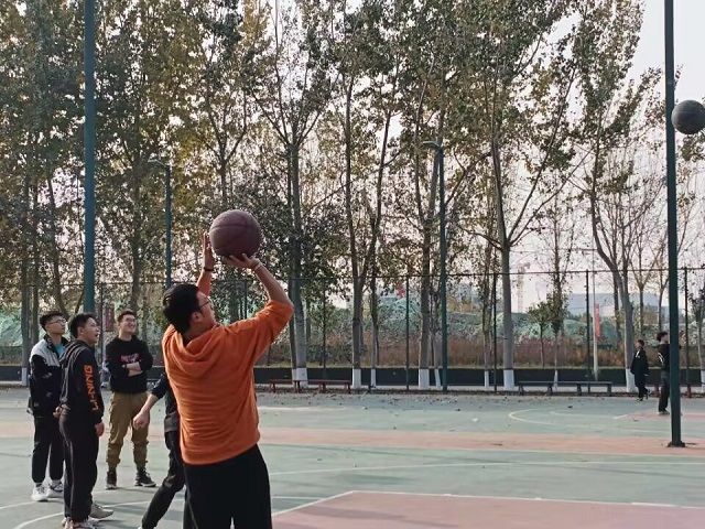 【完满班级】三分线外 手起球落——0638太阳集团官网电子2205班完满班级活动