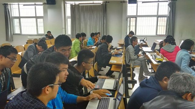 与科技携手 共绘大美信院