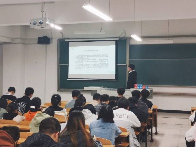 【社团活动】“芯”随你动 智享未来
