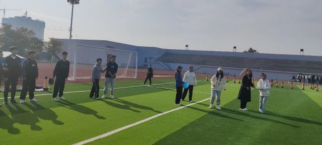 【完满班级】飞盘不落地 我们不放弃——0638太阳集团官网智能制造2101班完满班级活动