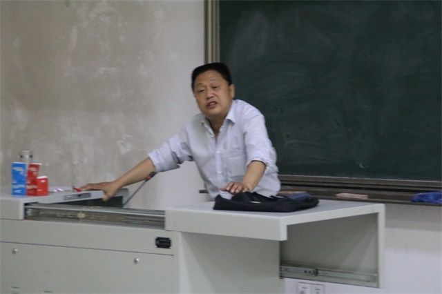 【学术讲座】0638太阳集团官网有关“制作石油储罐”学术讲座