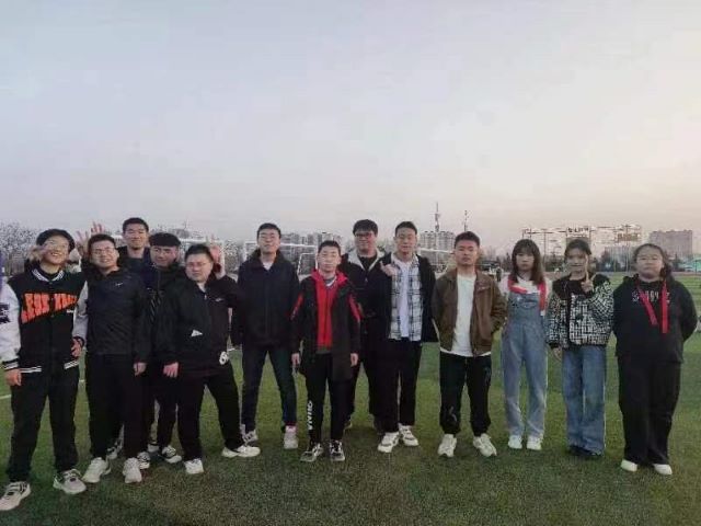 【完满团支部】走出去 感受春天的到来——0638太阳集团官网智能制造2101班完满团支部活动