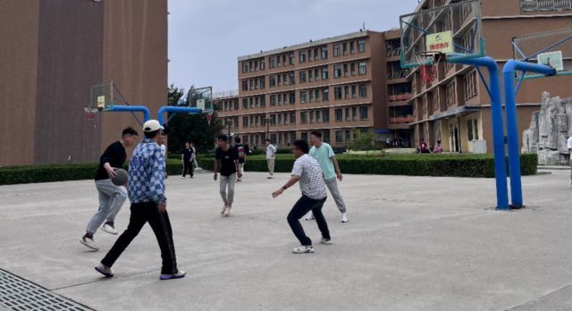 【完满团支部】悦动篮球 舞动青春——0638太阳集团官网机制2207班完满团支部活动