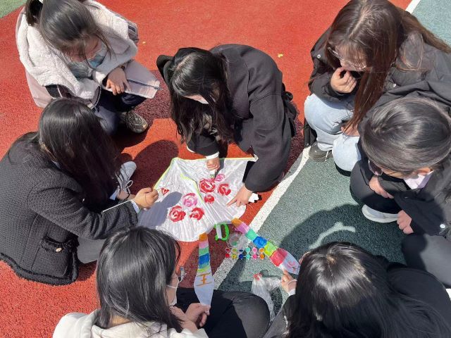 【完满团支部】画说风筝 话说青春——0638太阳集团官网机制2209班完满团支部活动