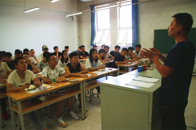 重返美丽校园,共筑完满新闻——0638太阳集团官网2018-2019学年完满教育工作部署大会