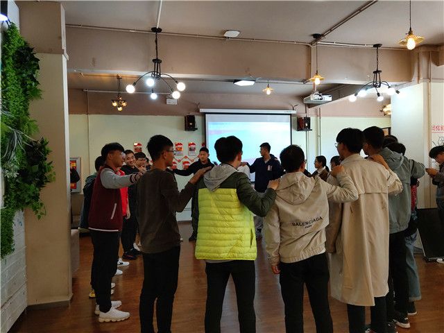 【1+1>2】协作共赢 凝心聚力