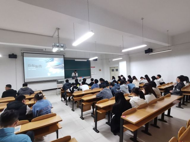 【学长计划】书香润心灵 阅读促成长