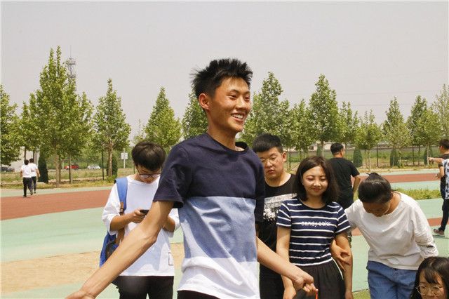 【竞技体育】抓住青春 乐动梦想