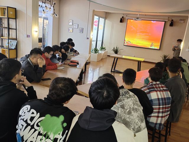 【完满班级】如果心中有信仰 那么一定是中国红