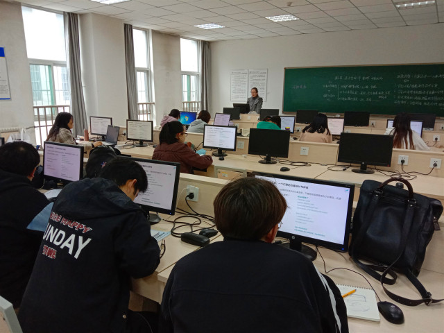 太阳集团0638工设1801班级2021年4月学业导师见面会