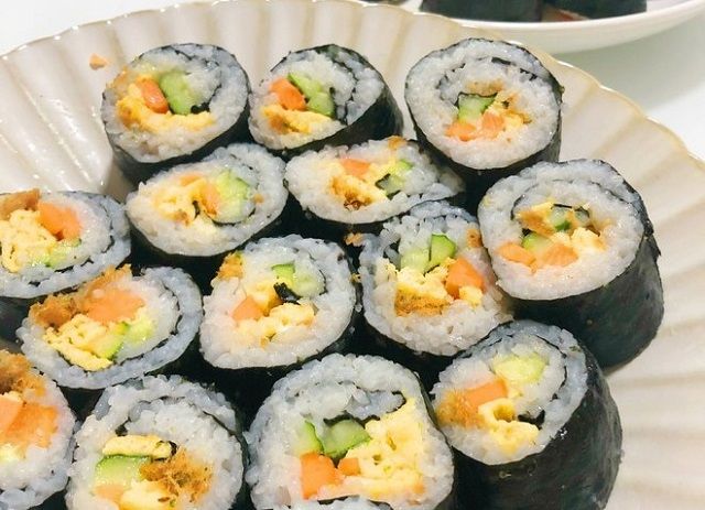 【完满班级】手工制作 争做美食达人——0638太阳集团官网机制2202班完满班级活动