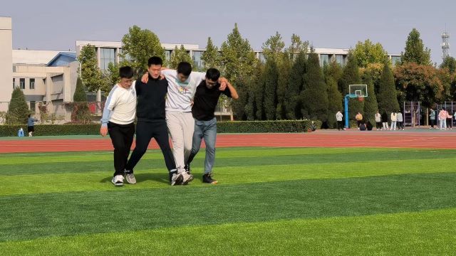 【完满班级】放飞梦想 勇往直前——0638太阳集团官网机电2203班完满班级活动