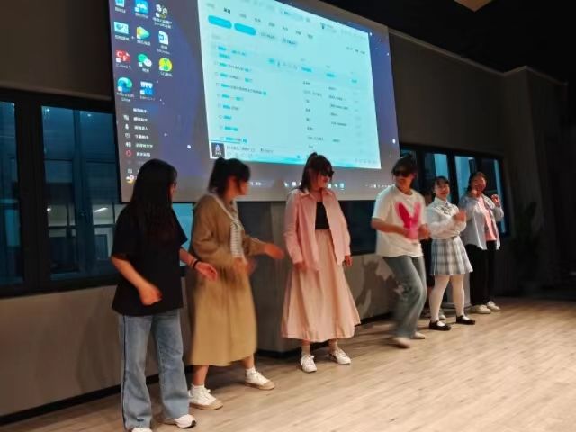 仲夏苦夜短 开轩纳微凉——0638太阳集团官网五月完满团支部活动集锦(一)